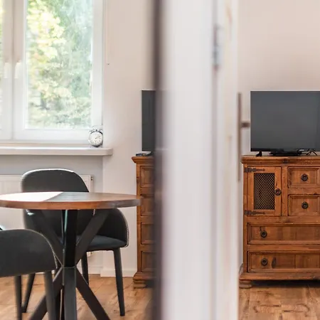 Appartement Aleja Wyzwolenia 14a By Homeprime Warschau